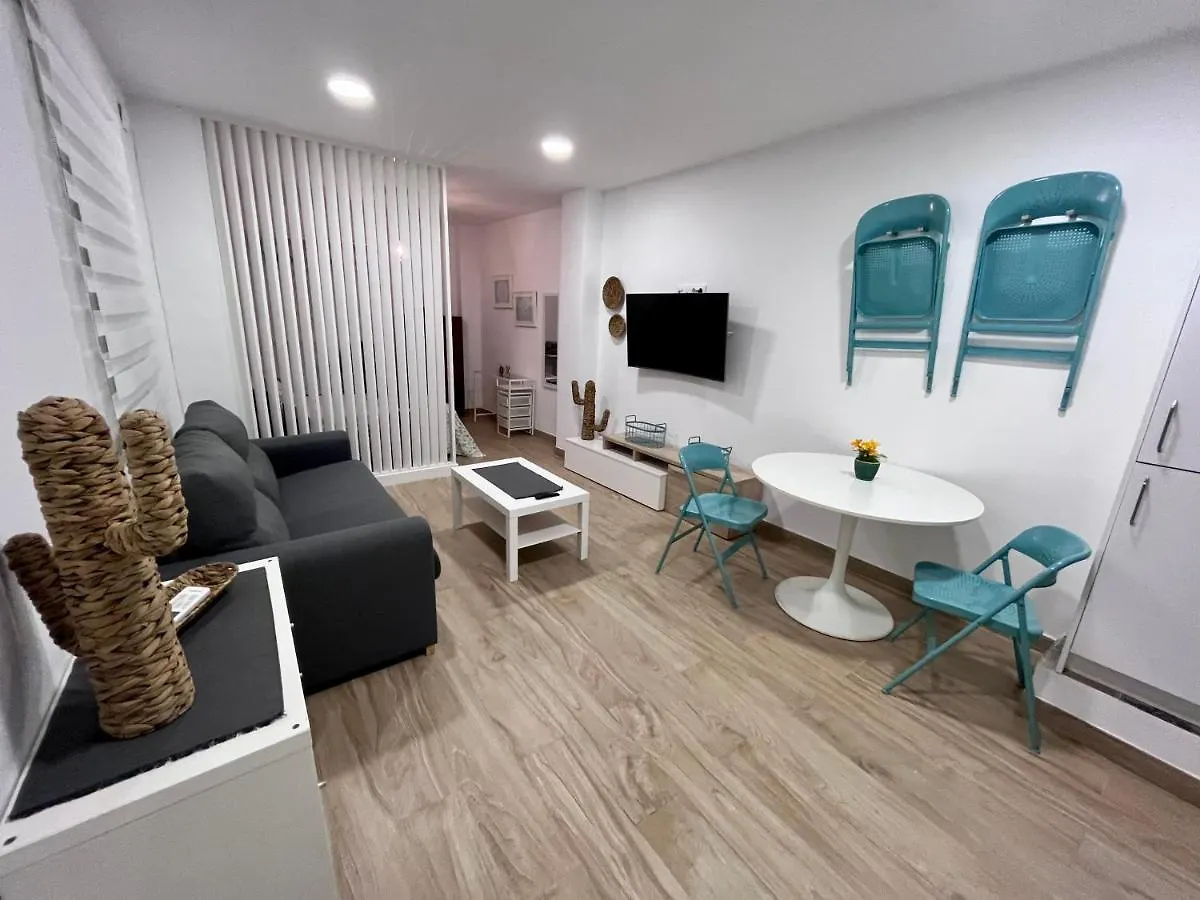 Apartment Gatu Villa Paraguay , Preferente Mayores 25 Anos Y Familias Cadiz Spain