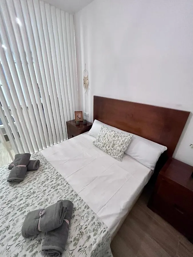 Gatu Villa Paraguay , Preferente Mayores 25 Anos Y Familias Cadiz