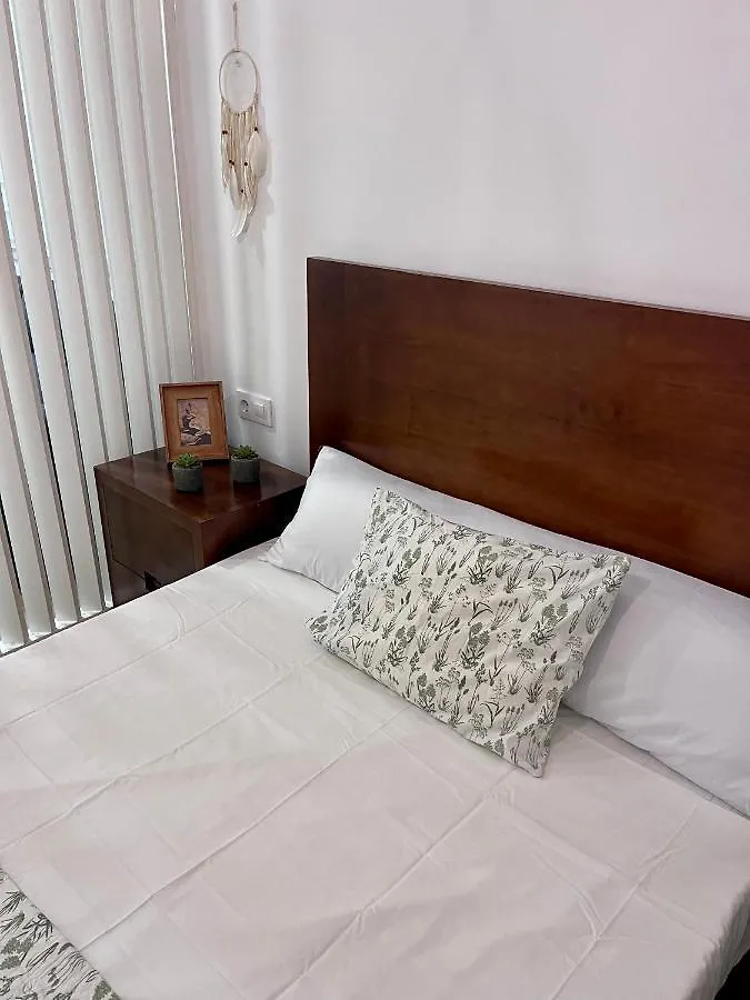 Gatu Villa Paraguay , Preferente Mayores 25 Anos Y Familias Cadiz 0*,